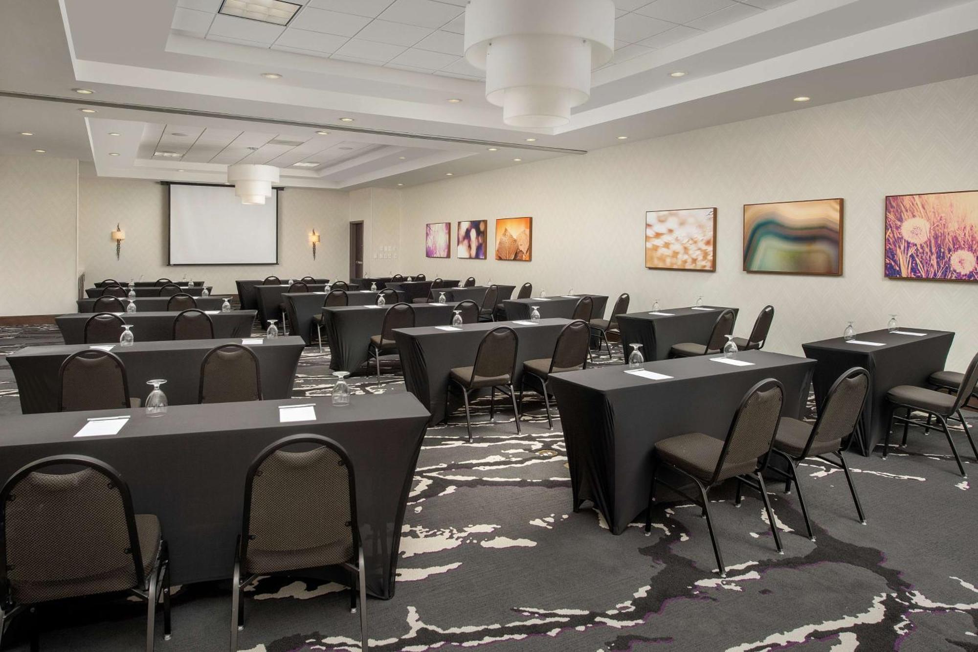 Hilton Garden Inn Charlotte Airport Buitenkant foto